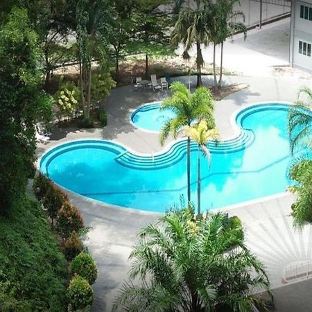 Lumut Valley Condominium المظهر الخارجي الصورة